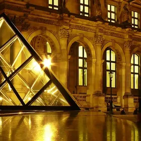 timber louvre window with closed panes of glass